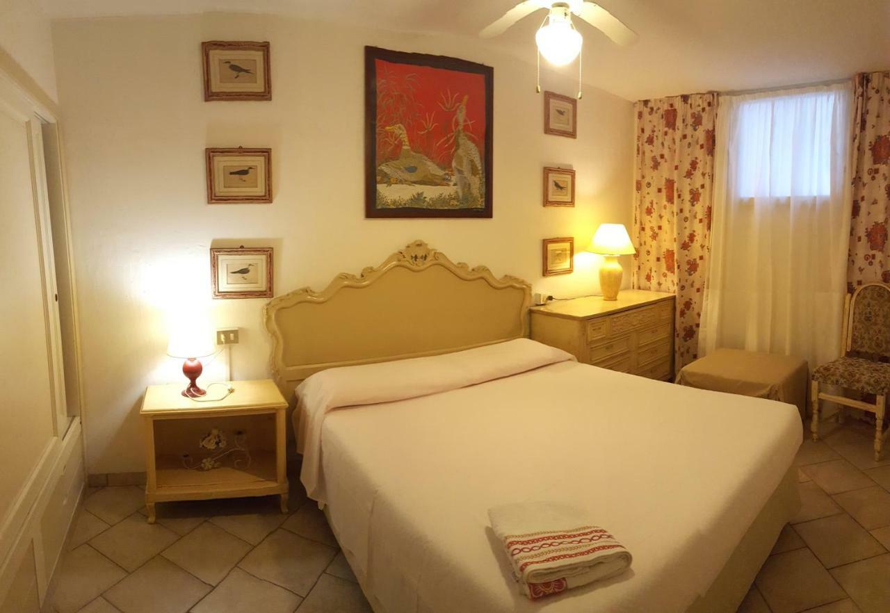 Apartamento Taverna Derosas Golfo Aranci Exterior foto
